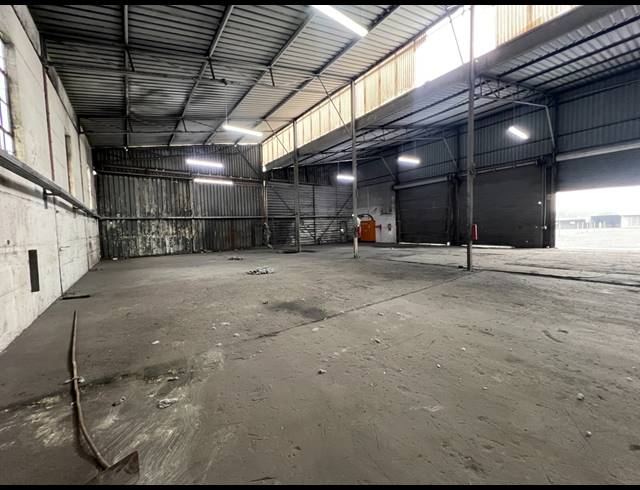 2,750M² FACTORY TO LET IN ALRODE